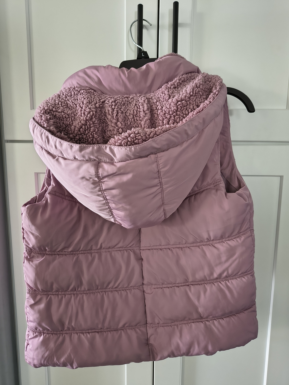 Aeropostale Pink Hooded Puffer Vest - Picture 3 of 4